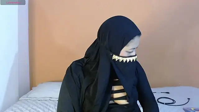 amina fair online show from November 19, 2025, 6:46 am