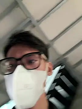 Snapshot of MEFUN- chatting on November 27, 2025, 7:54 am MEFUN- online show from November 27, 2025, 7:54 am