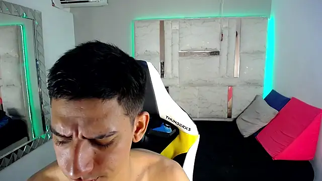 HARD GROUPP  online show from November 28, 2025, 3:42 am