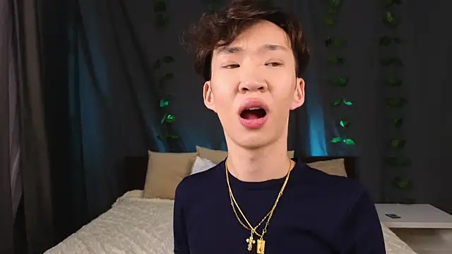 islendtakumi online show from November 18, 2025, 12:53 pm