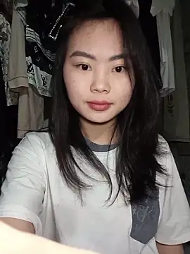 Snapshot of Lynk2x chatting on November 22, 2025, 5:34 pm Lynk2x online show from November 22, 2025, 5:34 pm