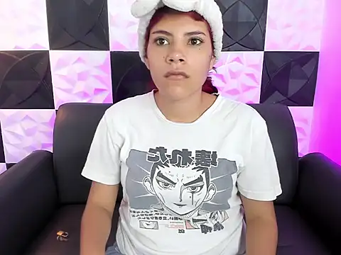 Snapshot of AfroditaMoore1 chatting on November 15, 2025, 3:15 am AfroditaMoore1 online show from November 15, 2025, 3:15 am