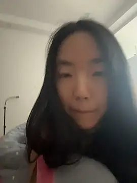 TinyBabe online show from November 14, 2025, 4:55 am