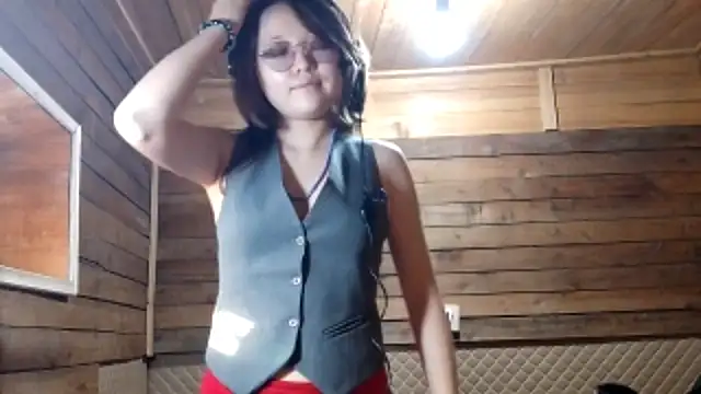 Snapshot of AiCress chatting on November 22, 2025, 5:06 am AiCress online show from November 22, 2025, 5:06 am