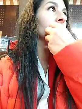 Snapshot of Elennbaby05 chatting on November 29, 2025, 4:32 pm Elennbaby05 online show from November 29, 2025, 4:32 pm