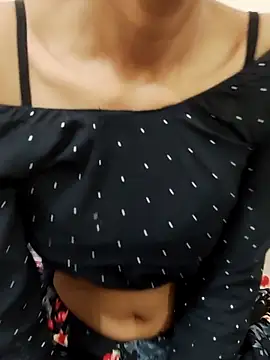 Asha devi90 online show from March 19, 2026, 1:26 pm