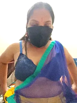 mahalaxmi teluguammai online show from November 13, 2025, 5:45 pm