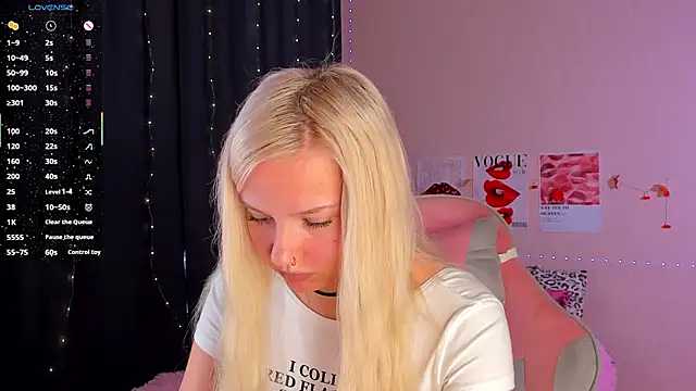 murmurmiace online show from November 22, 2025, 6:12 am