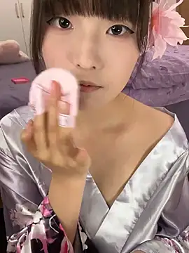 Snapshot of susuya_sha chatting on March 15, 2026, 2:12 pm susuya sha online show from March 15, 2026, 2:12 pm