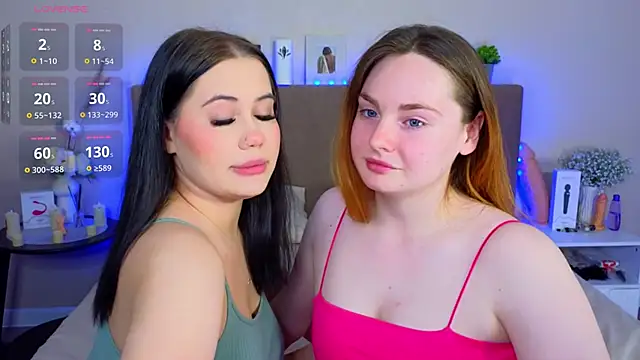 Snapshot of Dina_Mary chatting on November 19, 2025, 1:22 pm Dina Mary online show from November 19, 2025, 1:22 pm