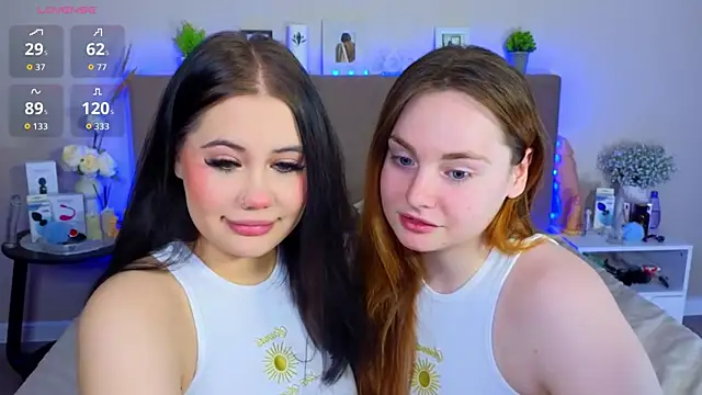 Snapshot of Dina_Mary chatting on November 20, 2025, 12:05 pm Dina Mary online show from November 20, 2025, 12:05 pm