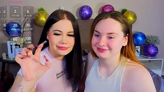 Snapshot of Dina_Mary chatting on November 24, 2025, 3:17 am Dina Mary online show from November 24, 2025, 3:17 am