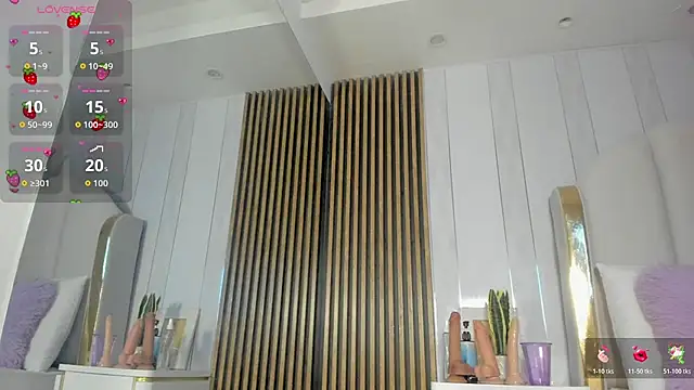 Snapshot of roxyflame_ chatting on July 21, 2026, 11:34 am roxyflame online show from July 21, 2026, 11:34 am