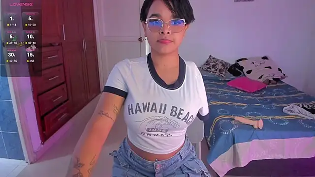 Tatiana-Jaaramillo online show from April 19, 2026, 1:21 pm