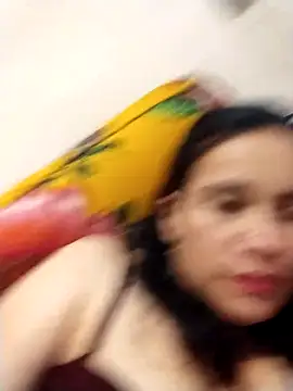 LilyMature x online show from November 28, 2025, 9:17 pm