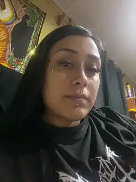 Felinamiau online show from March 27, 2026, 4:29 am