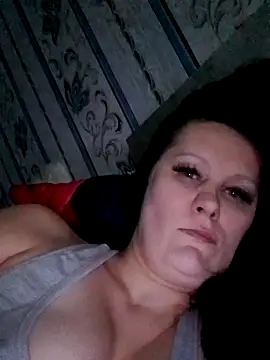 RomiTreats online show from November 15, 2025, 12:02 pm