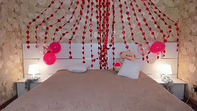 Snapshot of elldiana chatting on February 14, 2026, 3:03 am elldiana online show from February 14, 2026, 3:03 am