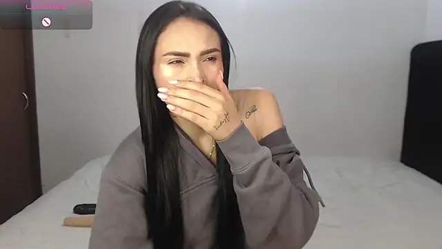 Snapshot of Linda__fiore chatting on March 21, 2026, 8:08 am Linda fiore online show from March 21, 2026, 8:08 am