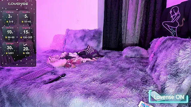 Mitsury kanrojy online show from November 28, 2025, 5:43 am