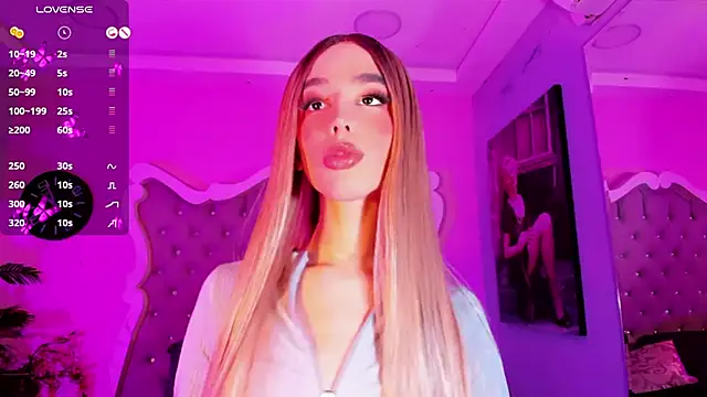 LeslieAmor1 online show from November 22, 2025, 5:39 am