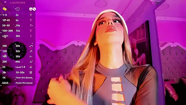 LeslieAmor1 online show from November 26, 2025, 6:14 am