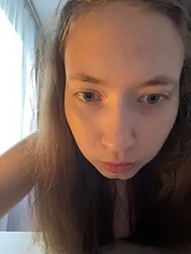 Holy Poly online show from November 19, 2025, 8:36 am