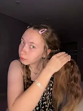 Holy Poly online show from February 23, 2026, 3:26 am