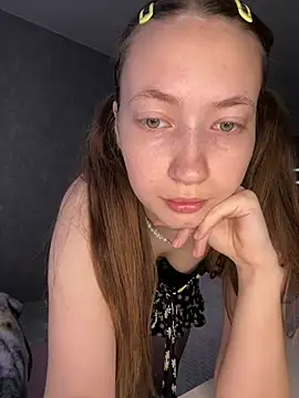 Holy Poly online show from April 8, 2026, 5:29 am