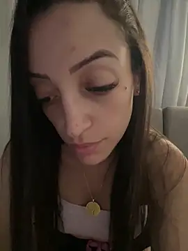 BelleRune online show from January 20, 2025, 2:03 pm