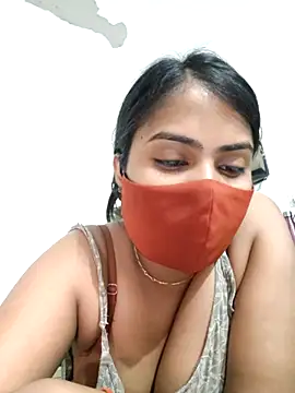 Snapshot of Red_Love_1 chatting on April 2, 2026, 4:48 pm Red Love 1 online show from April 2, 2026, 4:48 pm