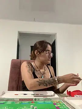 Aley 14 online show from November 15, 2025, 1:03 am