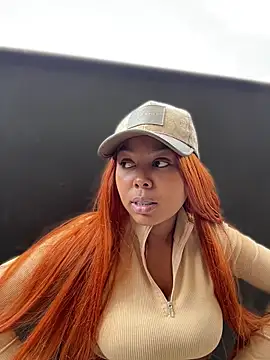 Snapshot of Belanny_LS chatting on December 2, 2025, 5:52 pm Belanny LS online show from December 2, 2025, 5:52 pm