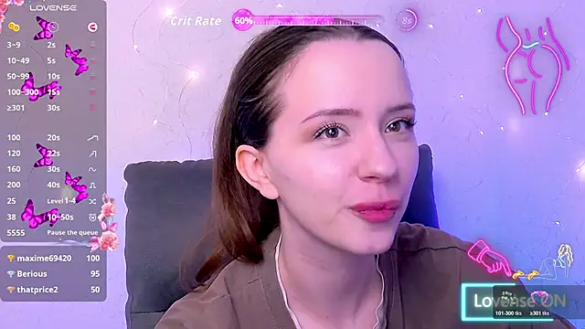 BellaVelure6767 online show from May 15, 2026, 11:56 pm
