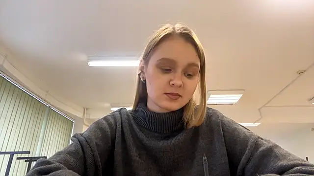 PaulitaSolow online show from November 23, 2025, 8:36 am