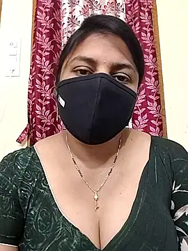 Snapshot of Indian_Telugu_Indhu chatting on June 14, 2026, 4:58 am Indian Telugu Indhu online show from June 14, 2026, 4:58 am