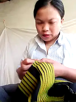 Snapshot of thien-nhien chatting on November 25, 2025, 11:49 pm thien-nhien online show from November 25, 2025, 11:49 pm