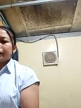 Snapshot of thien-nhien chatting on November 30, 2025, 12:09 pm thien-nhien online show from November 30, 2025, 12:09 pm