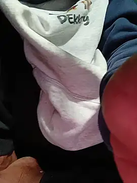 Snapshot of Ayetun008 chatting on March 14, 2026, 3:23 am Ayetun008 online show from March 14, 2026, 3:23 am