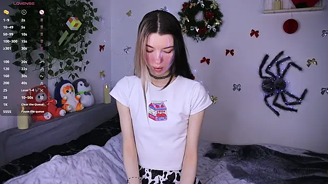 Snapshot of Emmie_shy chatting on January 9, 2026, 12:08 pm Emmie shy online show from January 9, 2026, 12:08 pm