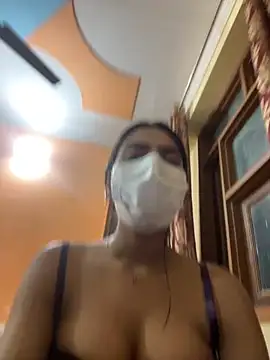 sexyayeshadesi online show from November 18, 2025, 4:33 pm