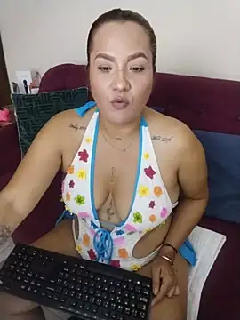 YessikaBaker1  online show from November 28, 2025, 1:47 pm