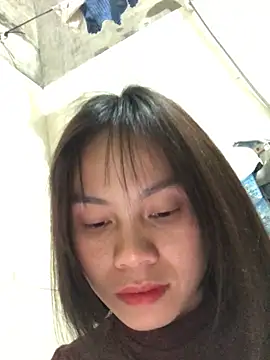 Trangbabylove online show from March 29, 2026, 10:21 pm