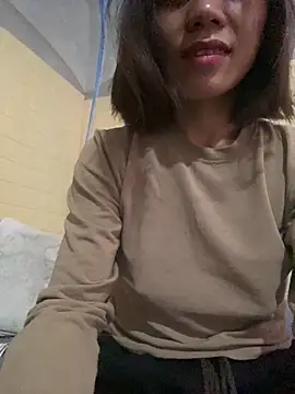 Snapshot of Trangbabylove chatting on June 14, 2026, 5:20 am Trangbabylove online show from June 14, 2026, 5:20 am
