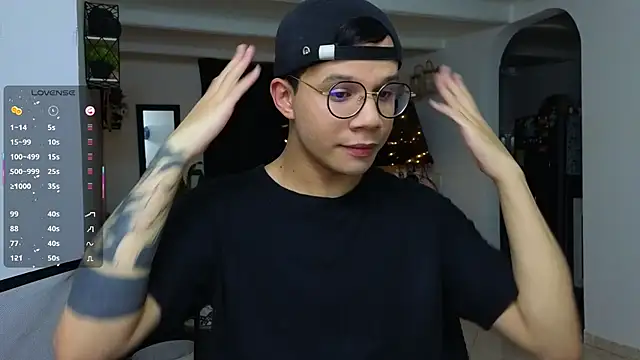 MarcoKostov online show from December 14, 2025, 2:28 am