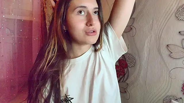 Snapshot of KristinaScott chatting on November 30, 2025, 3:49 pm KristinaScott online show from November 30, 2025, 3:49 pm