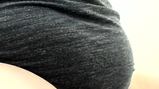 Mike20257xh online show from July 8, 2026, 5:39 pm