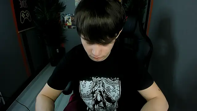 AlejandroEllias online show from March 6, 2026, 12:07 am