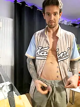 Mystery Mark online show from March 4, 2026, 6:25 pm