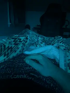 daddyshomeee  online show from February 18, 2026, 4:41 am